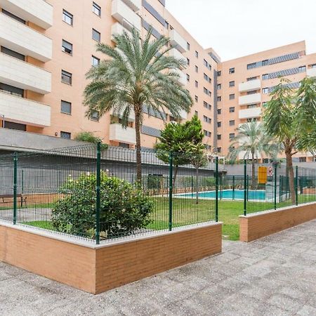 Buena Locacion Estacion Maria Zambrano Cerca De La Playa Y Centrico Leilighet Málaga Eksteriør bilde